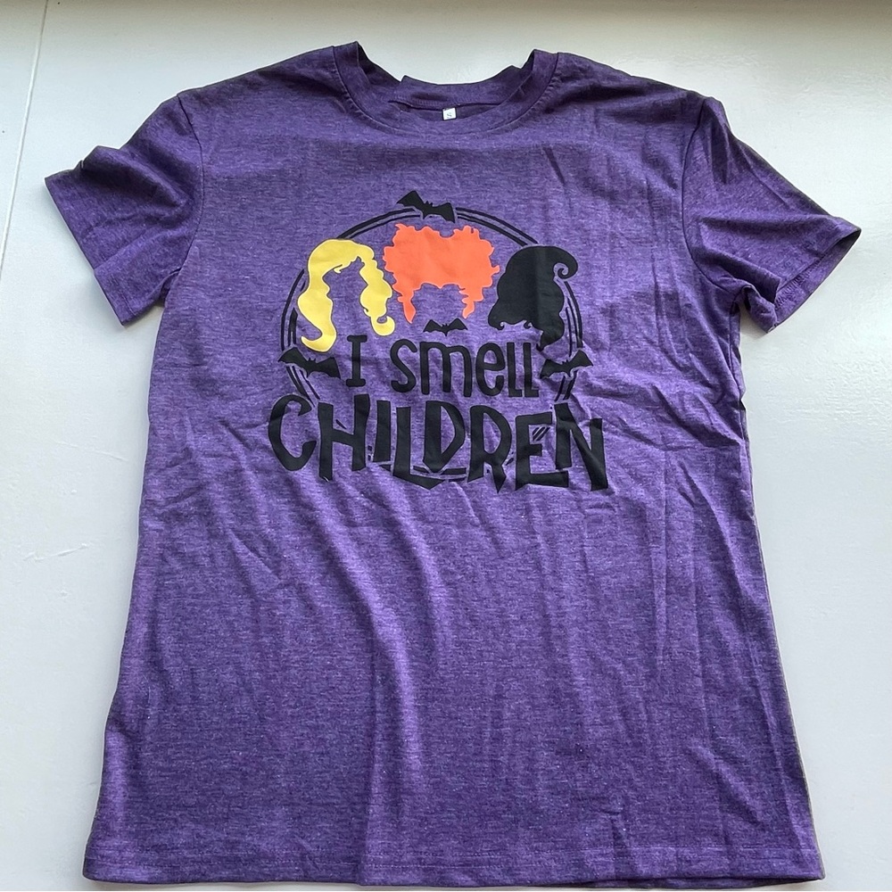 Purple Hocus Pocus Halloween t-shirt “I smell children” Sanderson Sisters - Picture 4 of 8